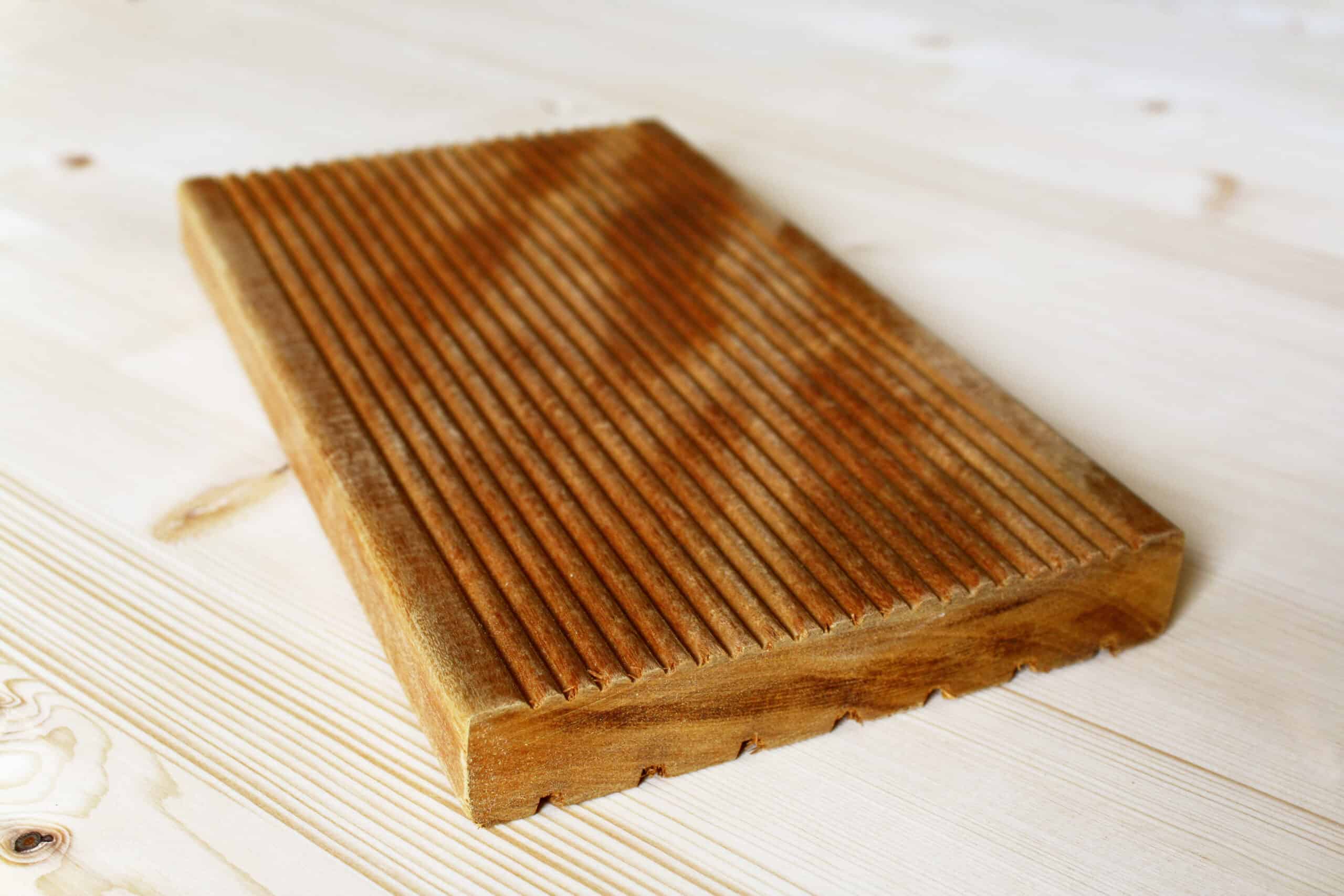 medium brown garapa brazilian ash